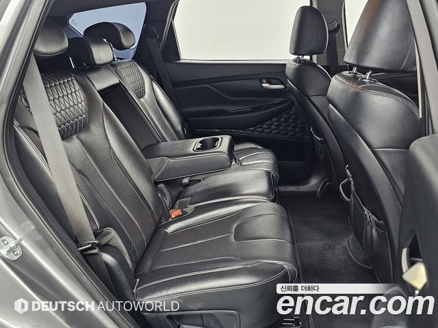 Hyundai Santafe 2019 — photo 12