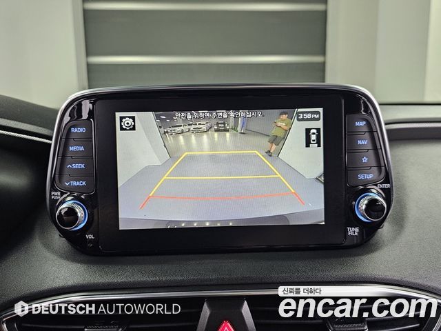 Hyundai Santafe 2019 — photo 15