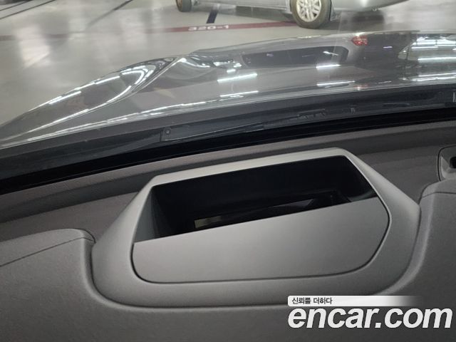 Volvo XC60 2018 — photo 17