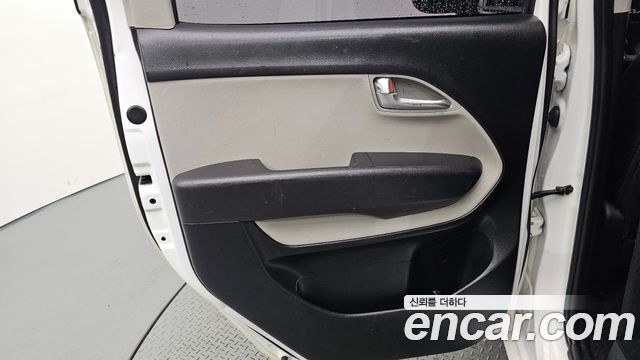 Kia RAY 2022 — photo 15