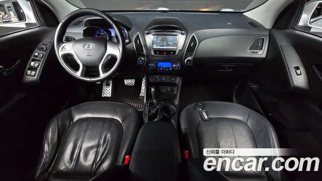 Hyundai Tucson 2011 — photo 7