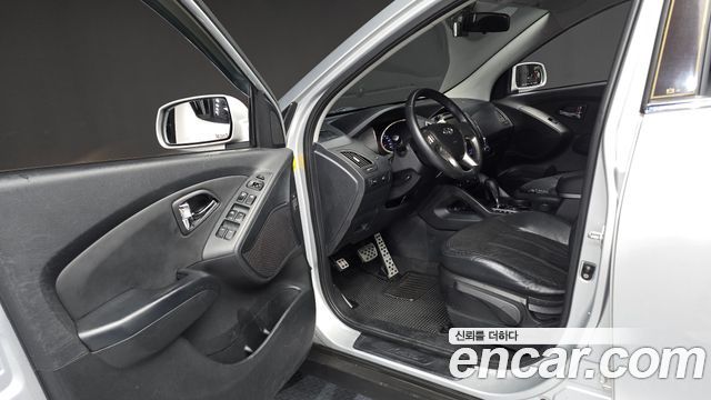 Hyundai Tucson 2011 — photo 10