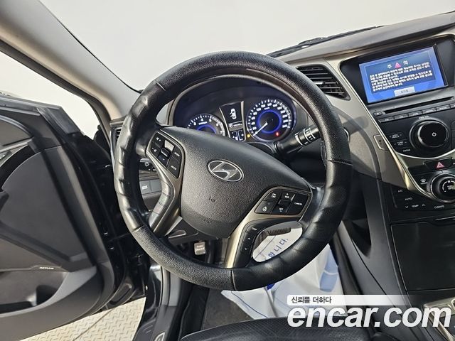 Hyundai Grandeur 2013 — photo 9
