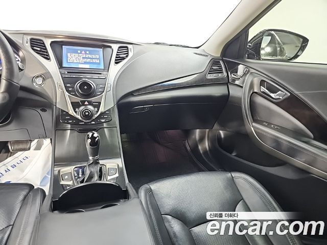 Hyundai Grandeur 2013 — photo 10