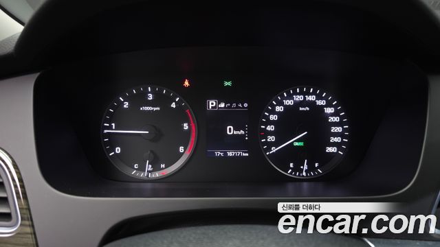 Hyundai Sonata 2016 — photo 8
