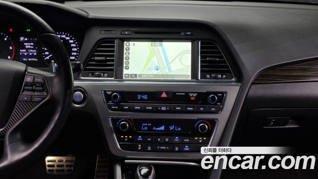 Hyundai Sonata 2016 — photo 14
