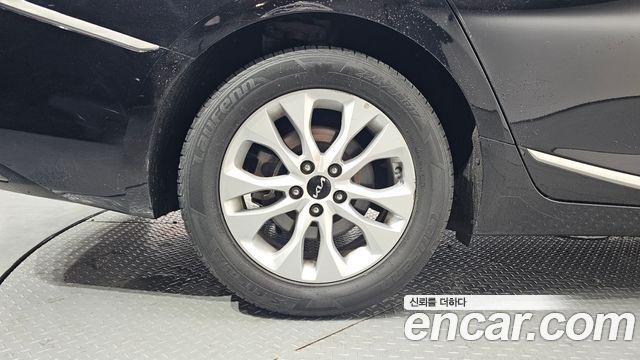Kia K8 2022 — photo 5