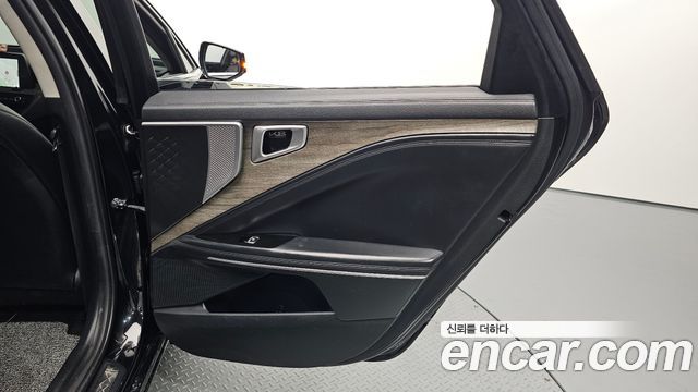 Kia K8 2022 — photo 15