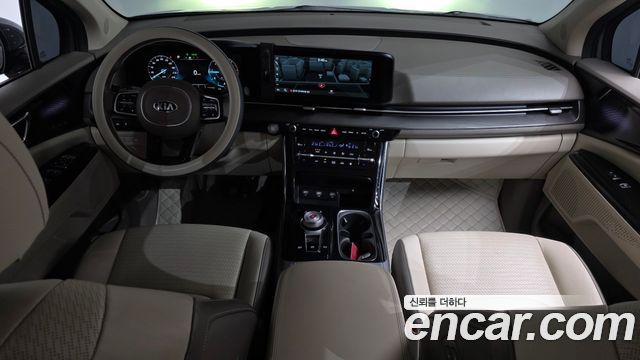 Kia Canival 2021 — photo 10
