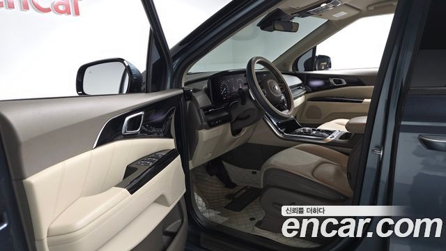 Kia Canival 2021 — photo 13