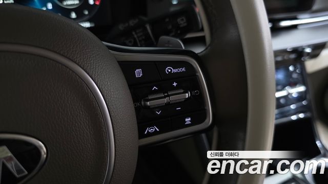 Kia Canival 2021 — photo 33