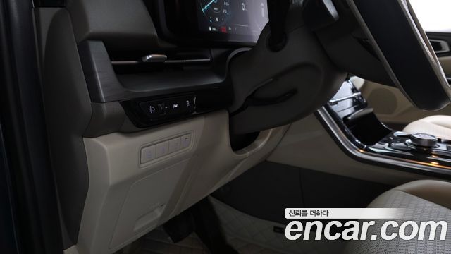 Kia Canival 2021 — photo 38
