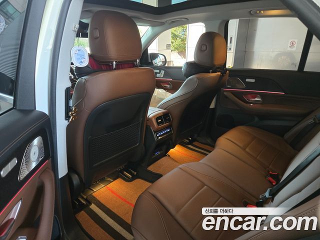 Mercedes-Benz GLE-Class 2025 — photo 9