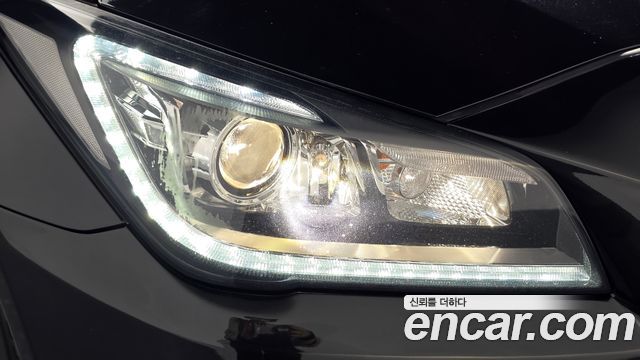 Genesis G80 2019 — photo 8