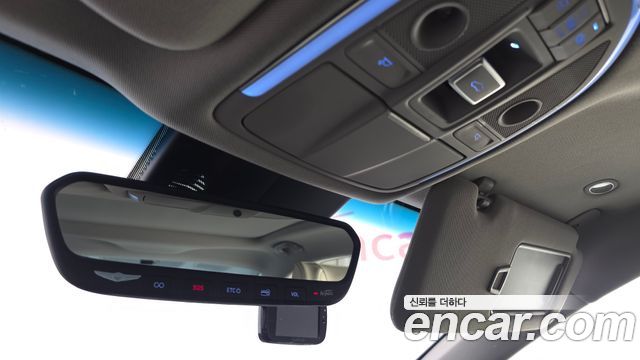 Genesis G80 2019 — photo 27