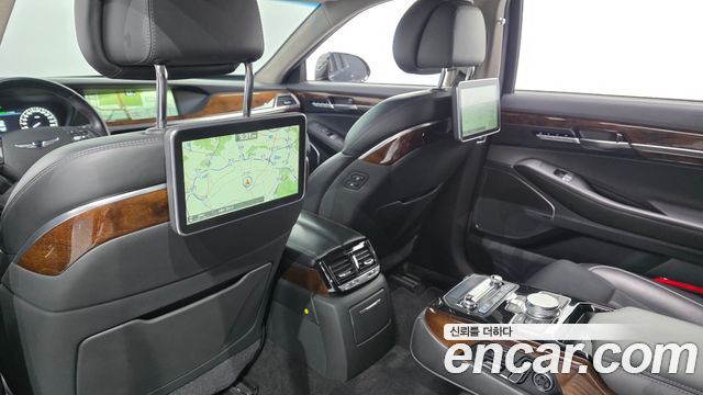 Genesis EQ900 2016 — photo 18