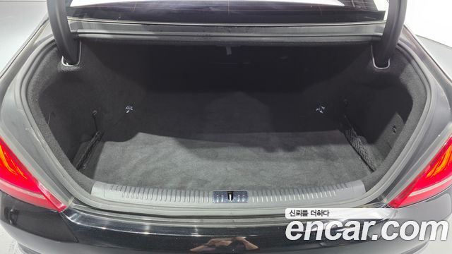 Genesis EQ900 2016 — photo 25