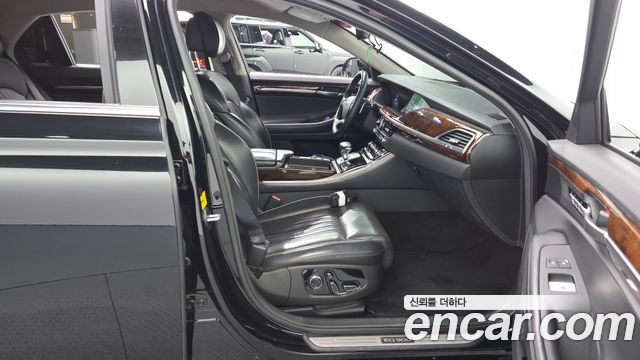 Genesis EQ900 2016 — photo 16