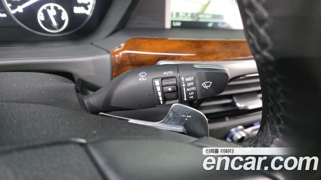 Genesis EQ900 2016 — photo 36