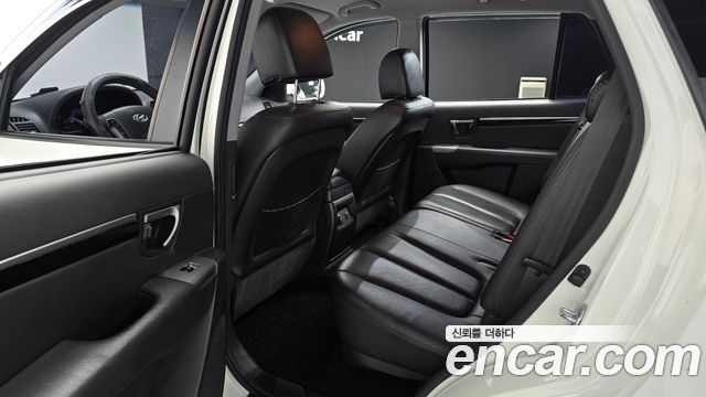 Hyundai Santafe 2012 — photo 11