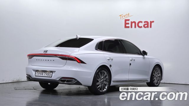 Hyundai Grandeur 2022 — photo 2