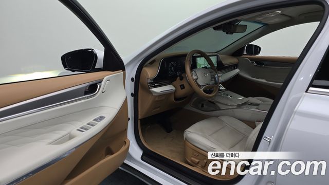 Hyundai Grandeur 2022 — photo 13