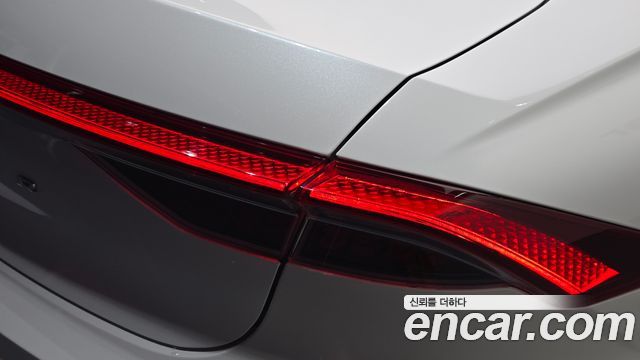 Hyundai Grandeur 2022 — photo 9
