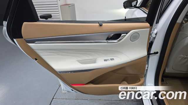 Hyundai Grandeur 2022 — photo 15