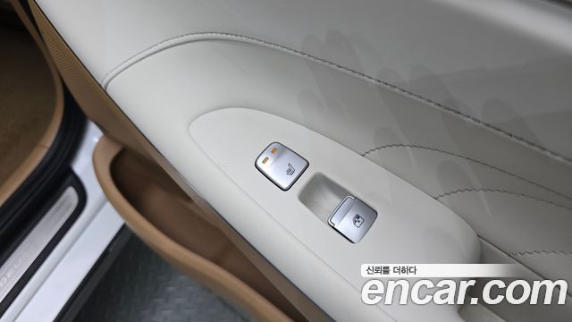 Hyundai Grandeur 2022 — photo 29