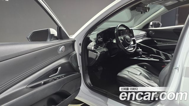 Hyundai AVANTE 2021 — photo 10