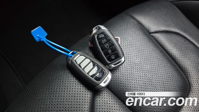 Hyundai AVANTE 2021 — photo 18