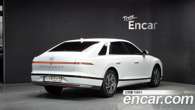 Hyundai Grandeur 2025 — photo 2