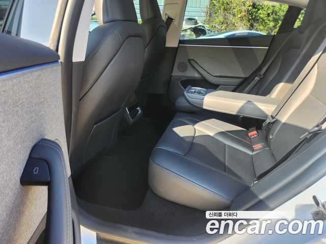Tesla Model 3 2024 — photo 7