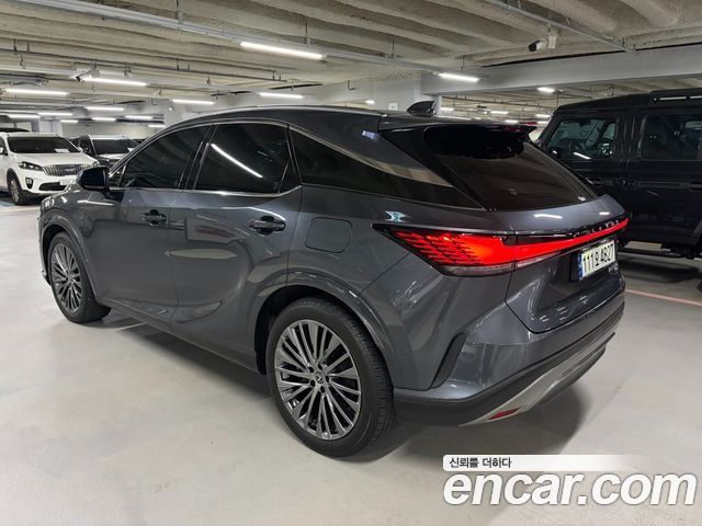 Lexus RX 2023 — photo 3