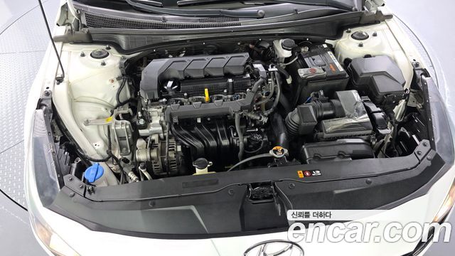 Hyundai AVANTE 2021 — photo 6
