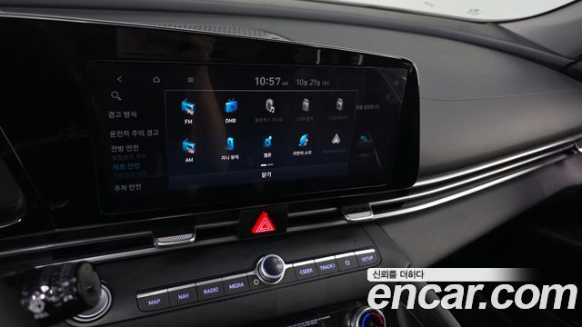 Hyundai AVANTE 2021 — photo 21
