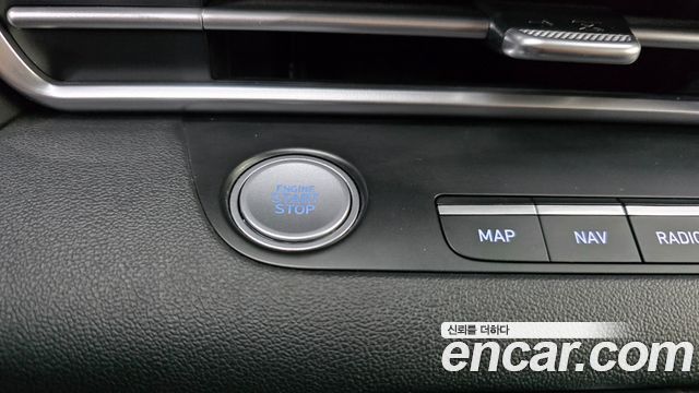 Hyundai AVANTE 2021 — photo 28