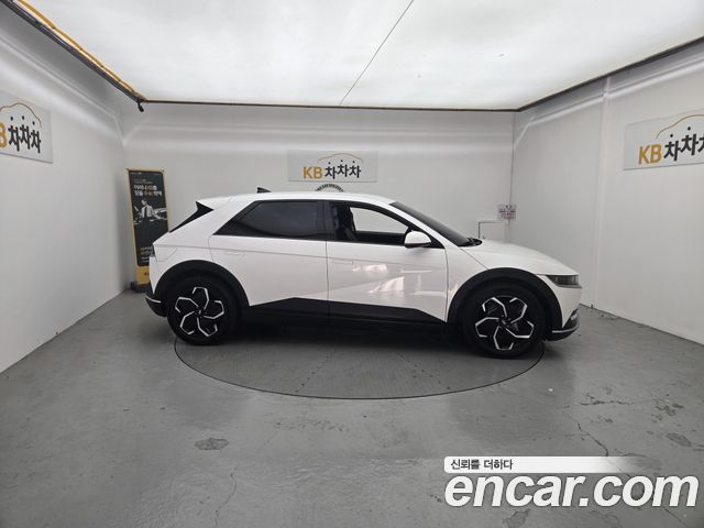Hyundai Ioniq5 2023 — photo 3