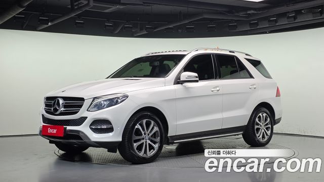 Mercedes-Benz GLE-Class 2016 — photo 1