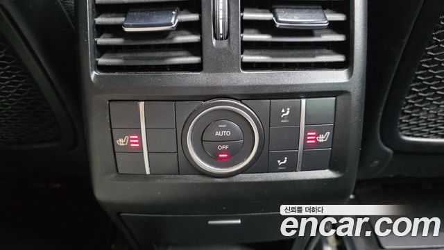 Mercedes-Benz GLE-Class 2016 — photo 17