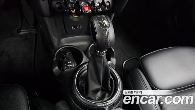 Mini Cooper 2016 — photo 9