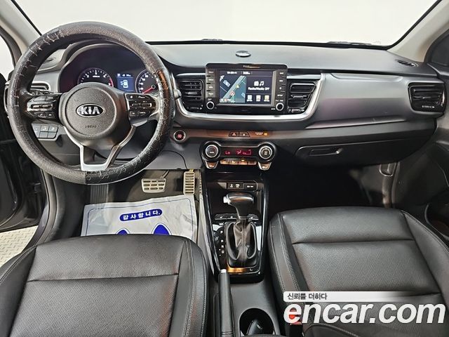 Kia Stonic 2018 — photo 5