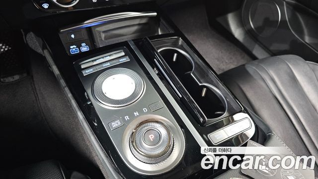 Genesis G80 2021 — photo 12