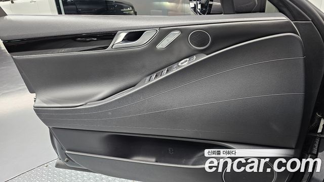 Genesis G80 2021 — photo 14