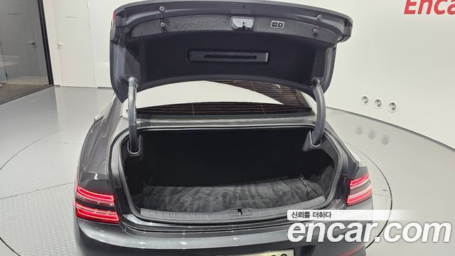 Genesis G80 2021 — photo 32