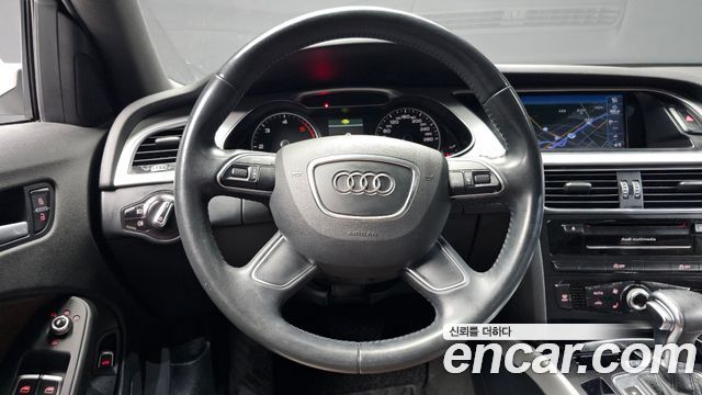 Audi A4 2015 — photo 13