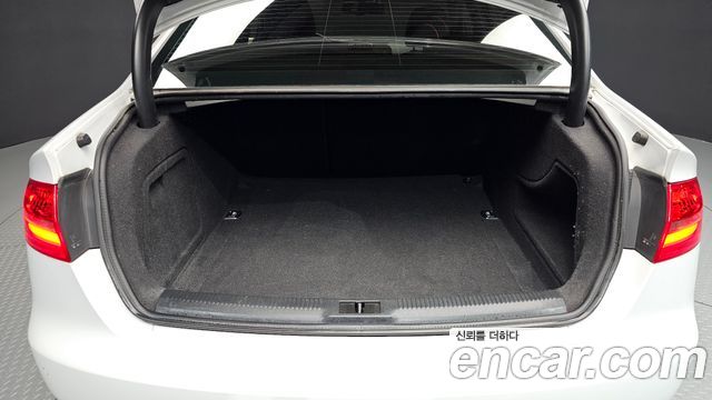 Audi A4 2015 — photo 20