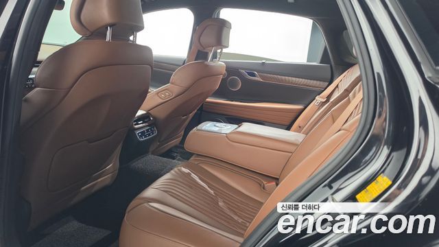 Genesis G80 2021 — photo 24