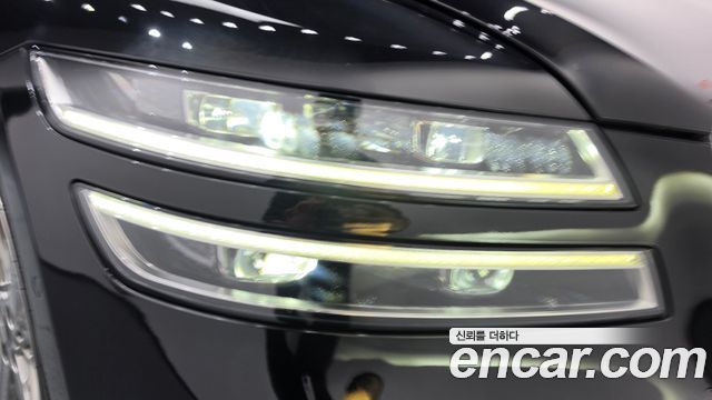 Genesis G80 2021 — photo 8
