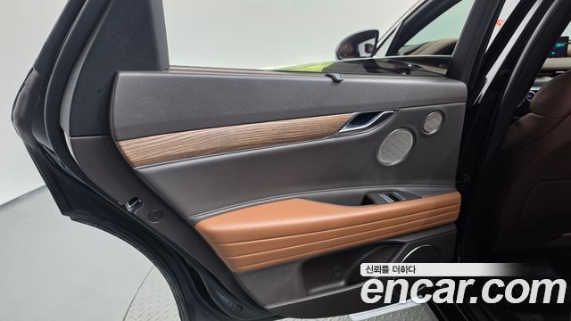Genesis G80 2021 — photo 15